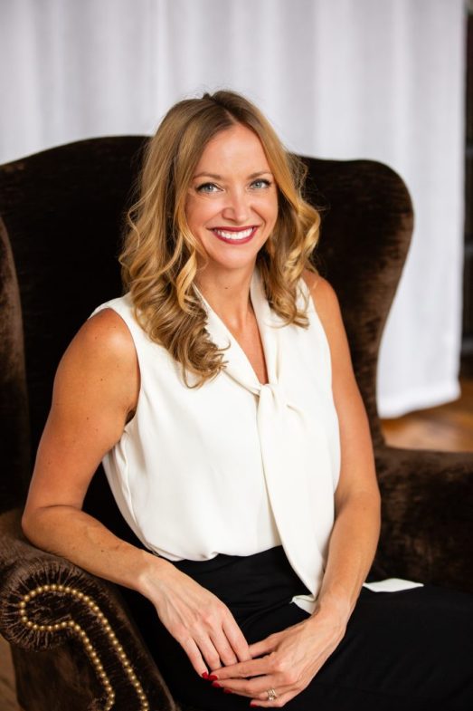 ERIKA WOZNIAK<BR>SENIOR VICE PRESIDENT ERIKA WOZNIAK<BR>SENIOR VICE PRESIDENT